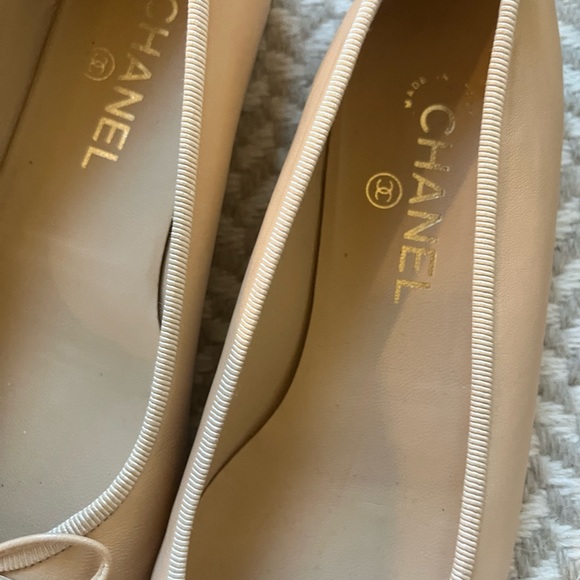 Chanel leather ballet flat cap toe hard to find - Picture 7 of 10